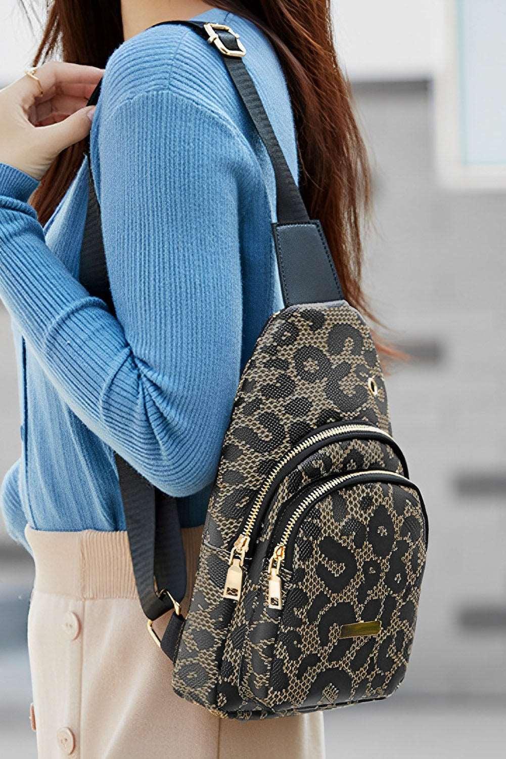 Woman's Leopard Printed PU Leather Zippered Fanny Pack Sling Bag - - Crossbody Bags