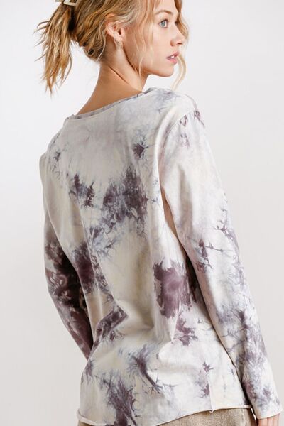 Umgee Full Size Tie Dye Front Gathered Detail Round Neck Long Sleeve T-Shirt Plus Size - -